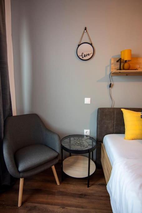 аpartment With Free Parking